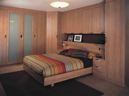 На фото — встроенная мебель для спальни, www.hisdesign.co.uk 